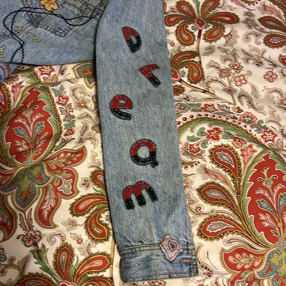 CHICO’S Denim Jean Jacket Love Dream Peace - Picture 4 of 10